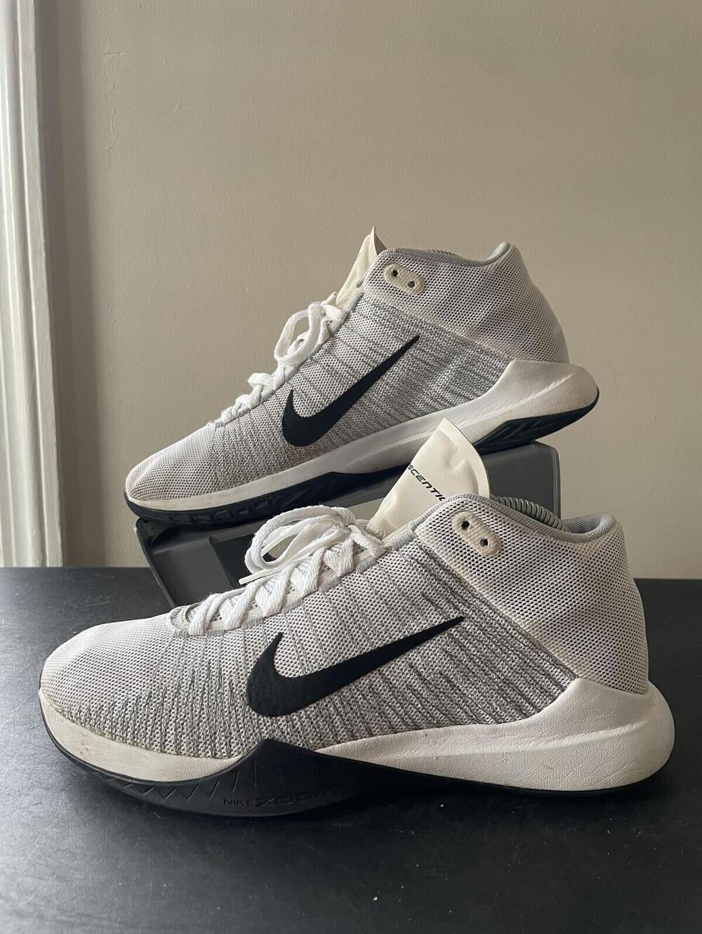 NIKE ZOOM ASCENTION